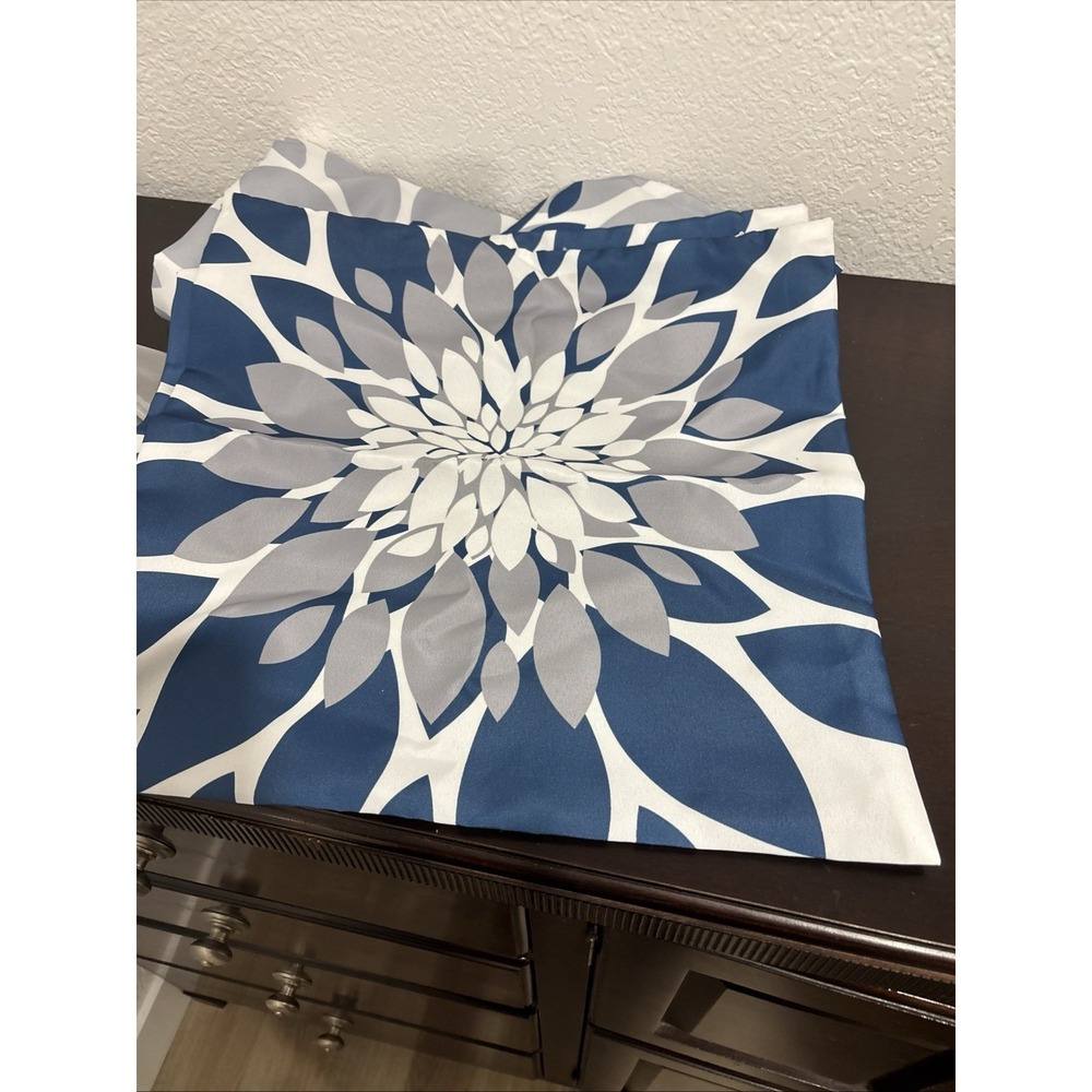 Set of 4 Blue Gray White dahlia Fabric Rectangular outdoor pillow cover, Flowers